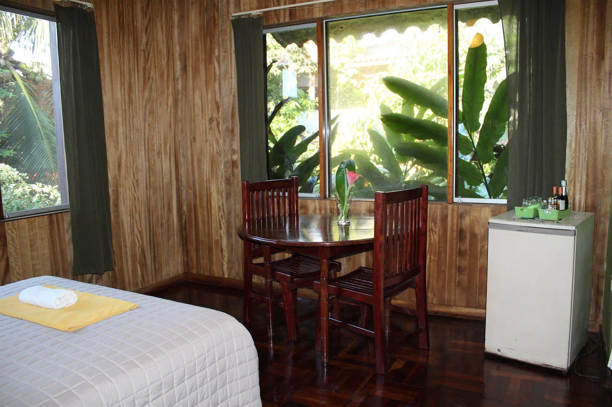 Hotel La Casa Fitzcarraldo Iquitos Exterior foto
